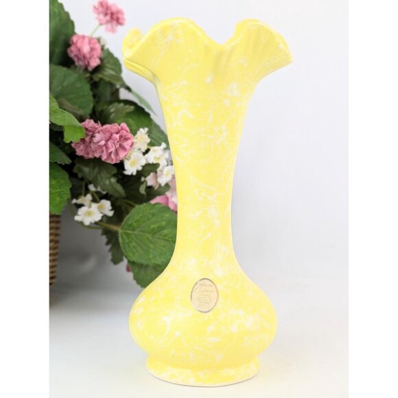 9" Yellow White Splatter Flared Rim Vase Vintage 1960s Shawnee Pottery Cameoware - Picture 2 of 10